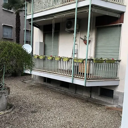 Апартаменты Casa Elena *